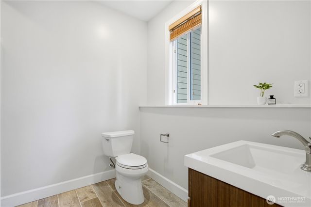 15237 SE 48th Drive, Bellevue, WA 98006