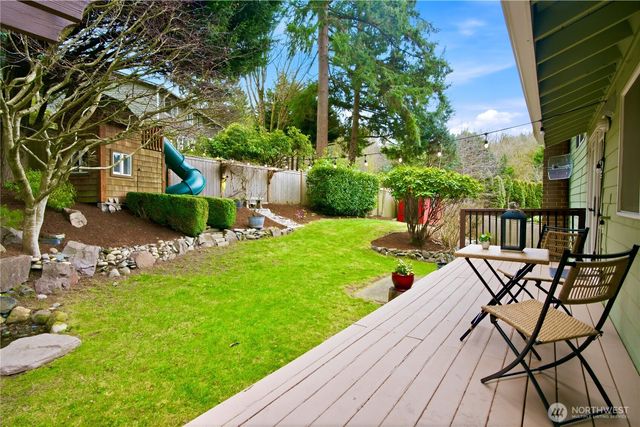 15237 SE 48th Drive, Bellevue, WA 98006