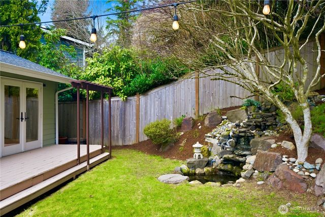 15237 SE 48th Drive, Bellevue, WA 98006