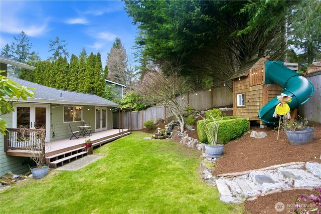 15237 SE 48th Drive, Bellevue, WA 98006