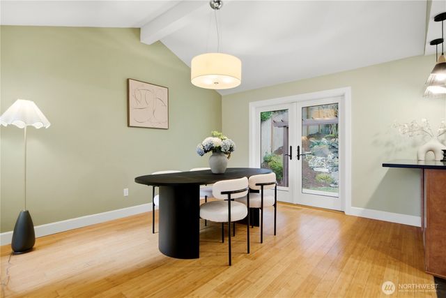 15237 SE 48th Drive, Bellevue, WA 98006