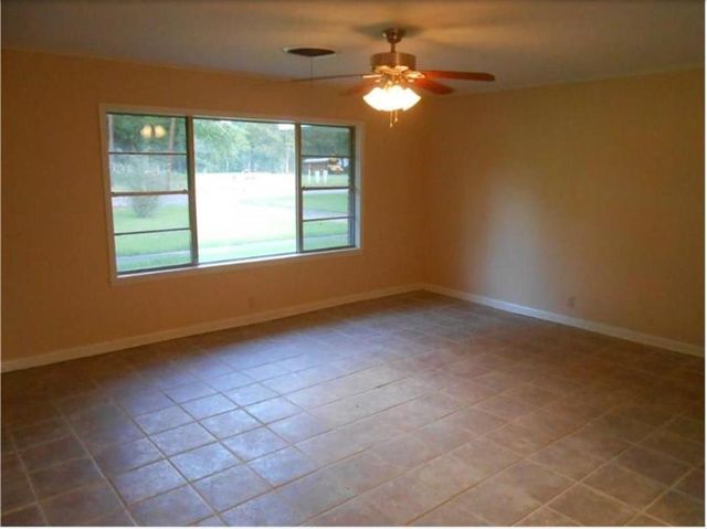 647 Morrow Road, Lake Charles, LA 70611