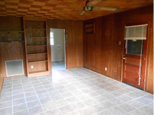 647 Morrow Road, Lake Charles, LA 70611