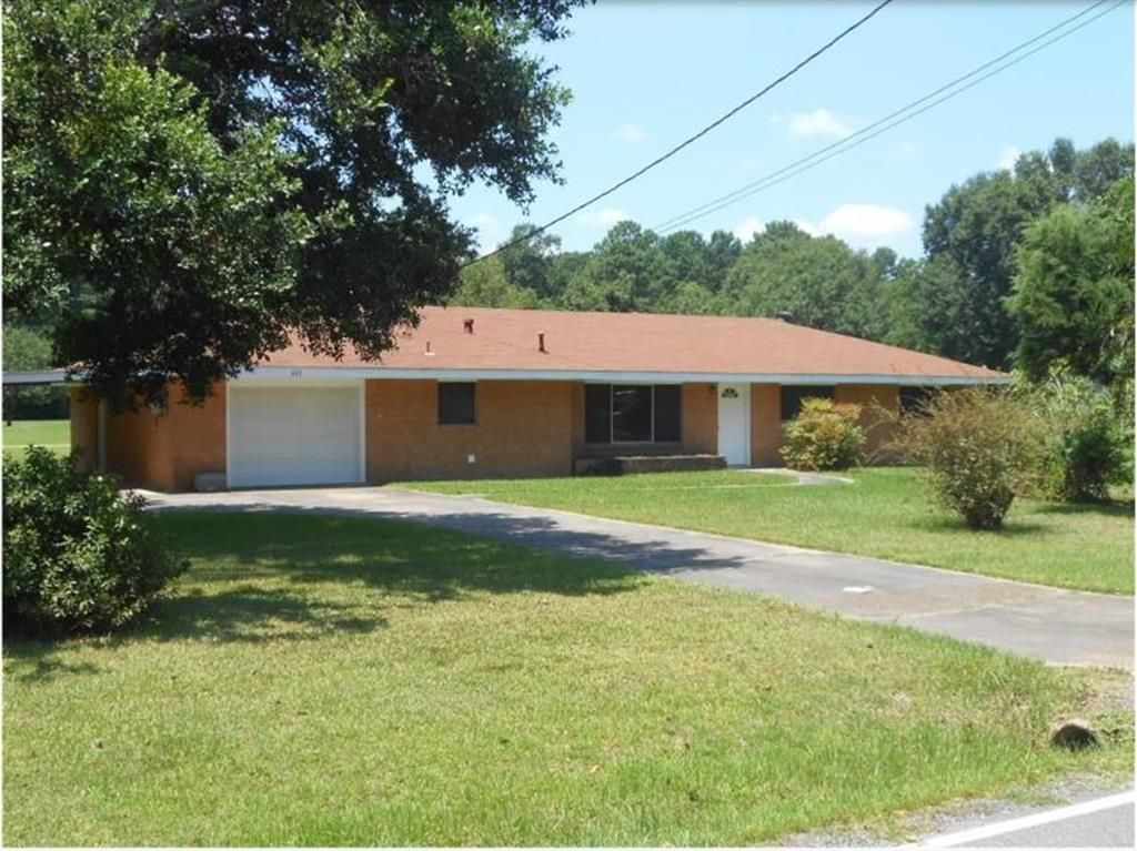 647 Morrow Road, Lake Charles, LA 70611