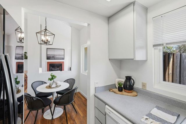 660 Nobel Drive 1E, Santa Cruz, CA 95060