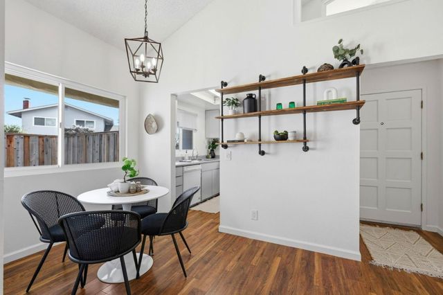 660 Nobel Drive 1E, Santa Cruz, CA 95060