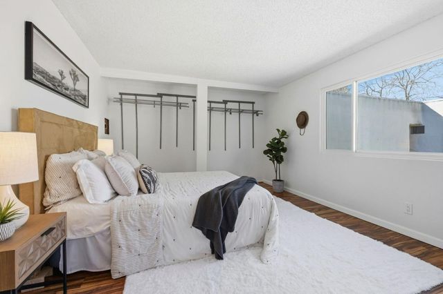 660 Nobel Drive 1E, Santa Cruz, CA 95060