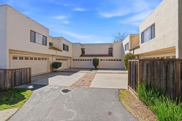 660 Nobel Drive 1E, Santa Cruz, CA 95060