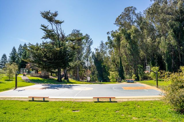 660 Nobel Drive 1E, Santa Cruz, CA 95060