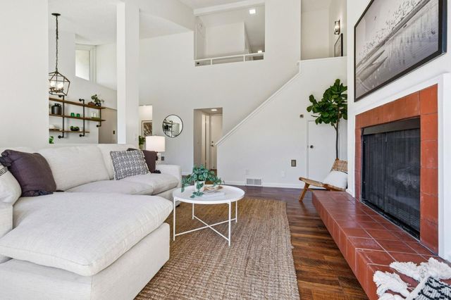 660 Nobel Drive 1E, Santa Cruz, CA 95060