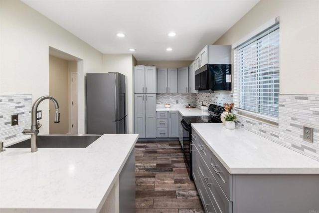 930 Via Mil Cumbres 170, Solana Beach, CA 92075