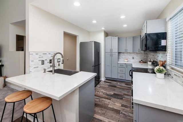 930 Via Mil Cumbres 170, Solana Beach, CA 92075