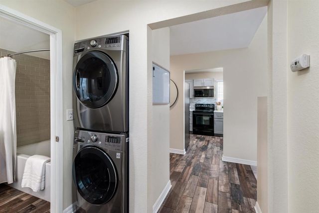 930 Via Mil Cumbres 170, Solana Beach, CA 92075