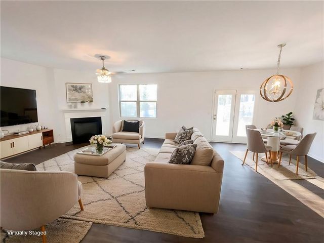 5485 Waverly Drive, Atlanta, GA 30349