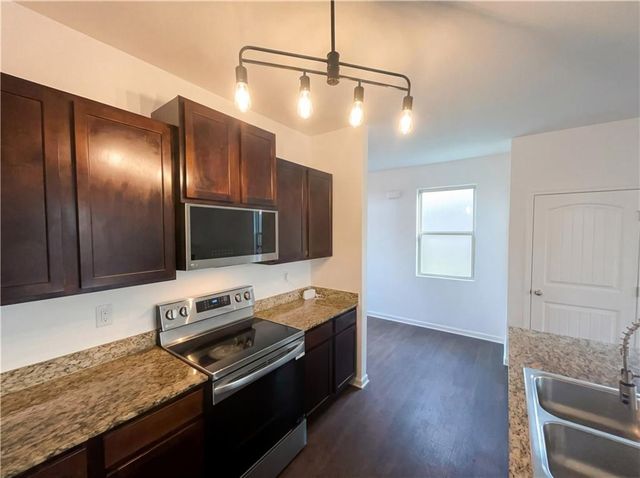 5485 Waverly Drive, Atlanta, GA 30349