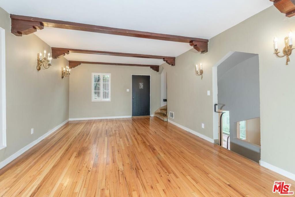 Image 3 of property listing at 3725 Arbolada Road, Los Angeles, CA 90027