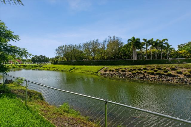 7770 SW 106th Ter 7770, Pinecrest, FL 33156