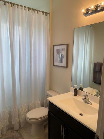 7413 NW Greenspring Street, Port St. Lucie, FL 34987