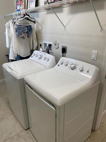 7413 NW Greenspring Street, Port St. Lucie, FL 34987