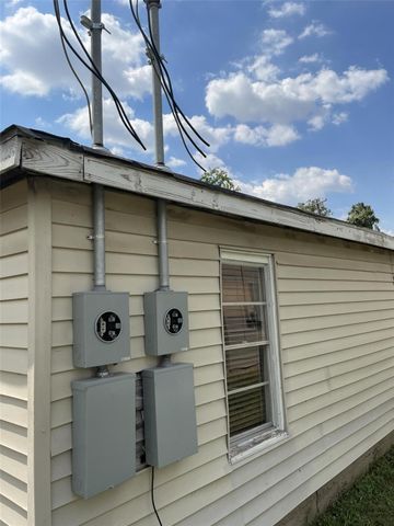 301 Connecticut Street, Houston, TX 77029