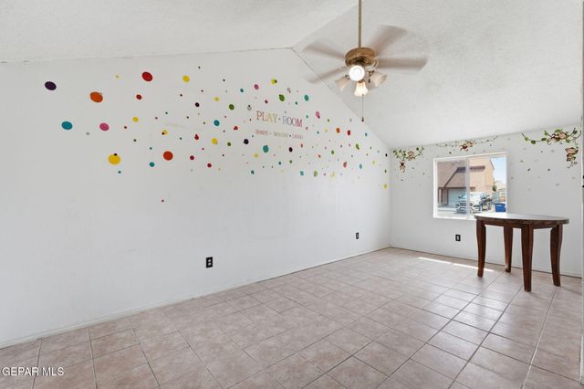 10905 DIZZY DEAN Place, El Paso, TX 79934