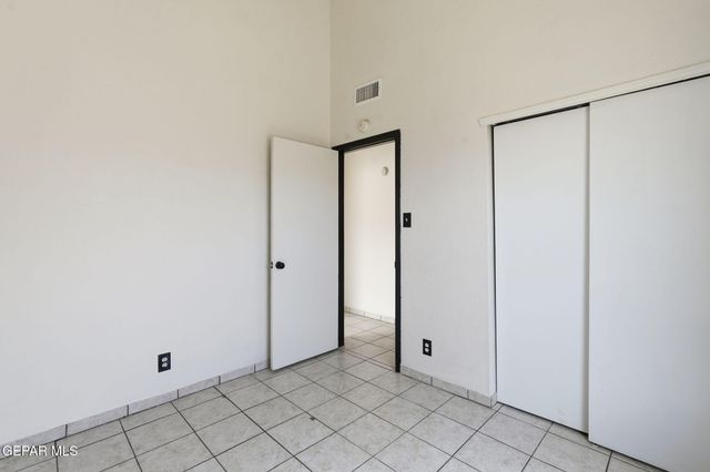 10905 DIZZY DEAN Place, El Paso, TX 79934