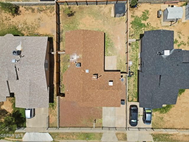 10905 DIZZY DEAN Place, El Paso, TX 79934