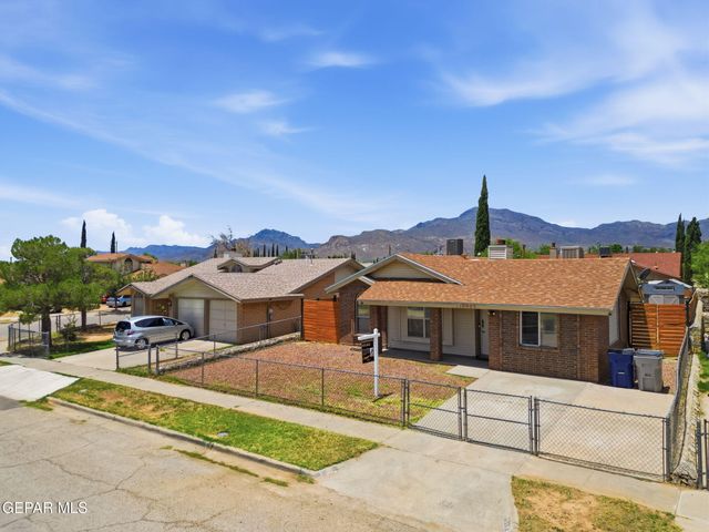 10905 DIZZY DEAN Place, El Paso, TX 79934