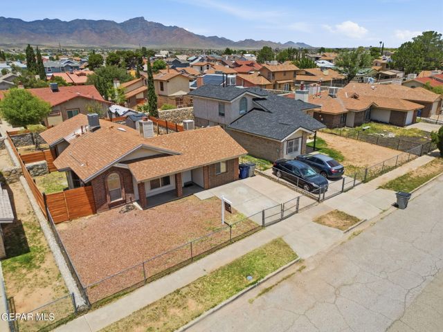 10905 DIZZY DEAN Place, El Paso, TX 79934