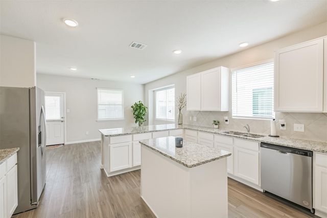 2424 Shellcracker Drive, Conroe, TX 77384