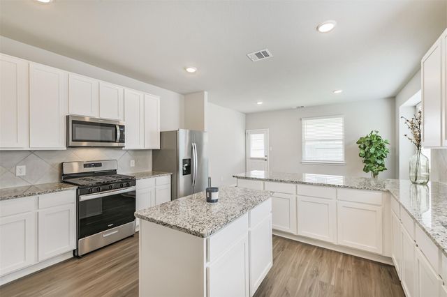 2424 Shellcracker Drive, Conroe, TX 77384