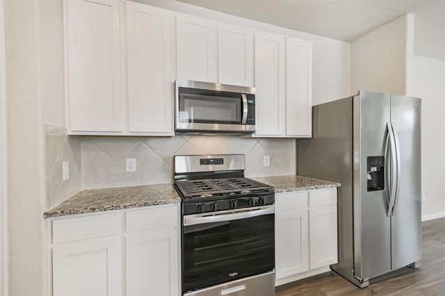 2424 Shellcracker Drive, Conroe, TX 77384