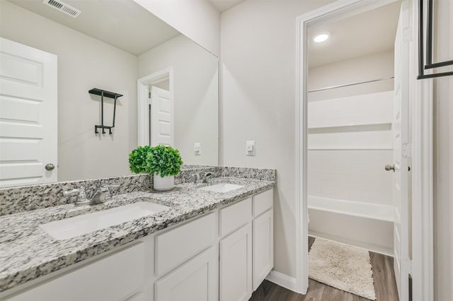 2424 Shellcracker Drive, Conroe, TX 77384