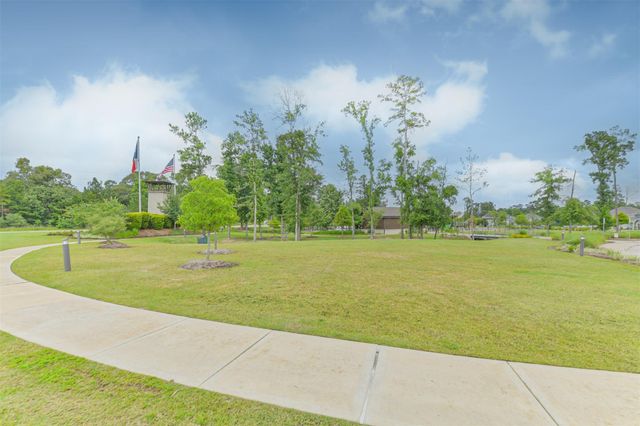 2424 Shellcracker Drive, Conroe, TX 77384