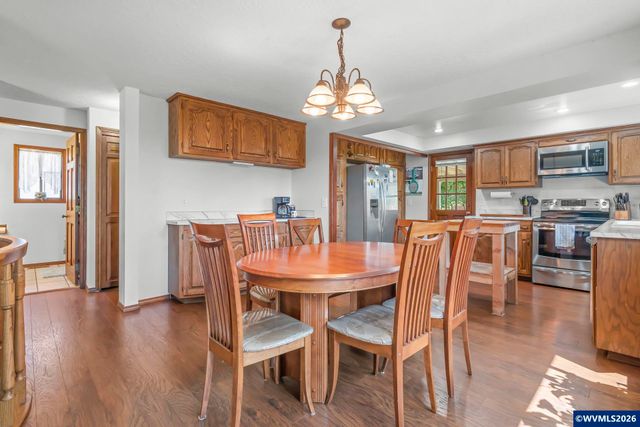 7955 Zion Ct SE, Turner, OR 97392