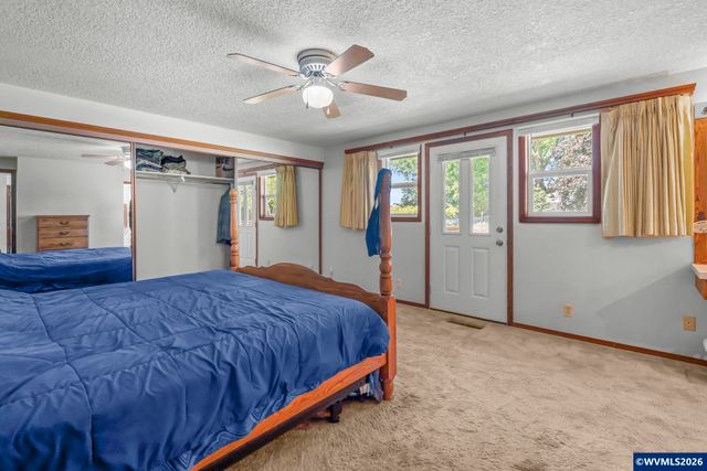 7955 Zion Ct SE, Turner, OR 97392