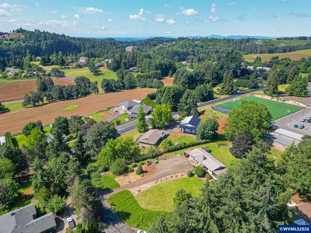 7955 Zion Ct SE, Turner, OR 97392