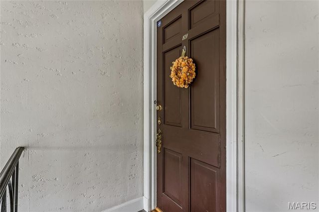 827 Westwood Drive 3E, Clayton, MO 63105