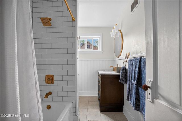 1575 New Scotland Road, Bethlehem, NY 12159