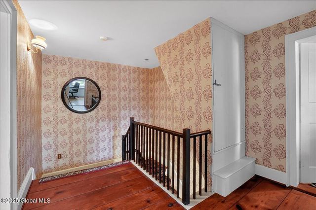 1575 New Scotland Road, Bethlehem, NY 12159