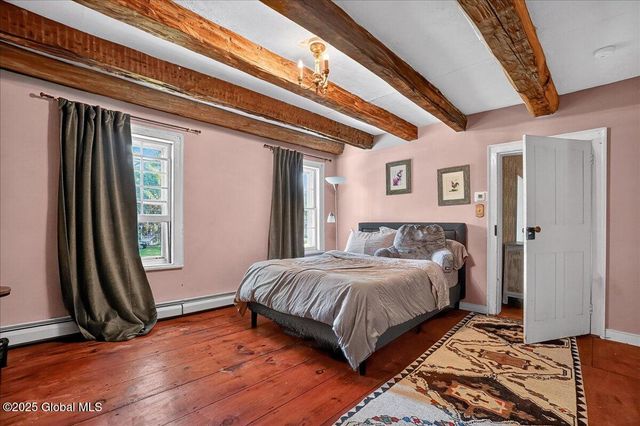 1575 New Scotland Road, Bethlehem, NY 12159