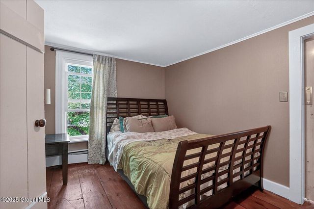 1575 New Scotland Road, Bethlehem, NY 12159