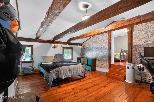 1575 New Scotland Road, Bethlehem, NY 12159