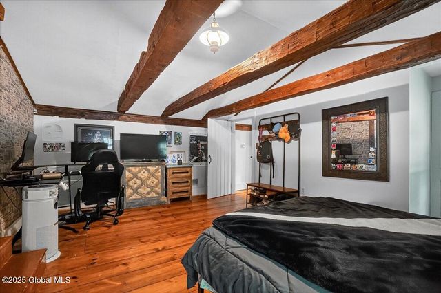 1575 New Scotland Road, Bethlehem, NY 12159