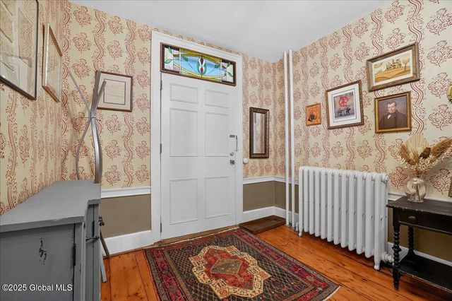 1575 New Scotland Road, Bethlehem, NY 12159