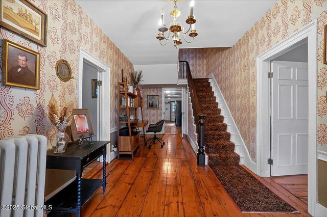 1575 New Scotland Road, Bethlehem, NY 12159