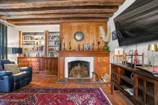 1575 New Scotland Road, Bethlehem, NY 12159