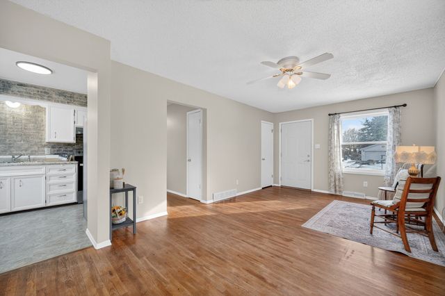 2114 Boyd Street, Des Moines, IA 50317