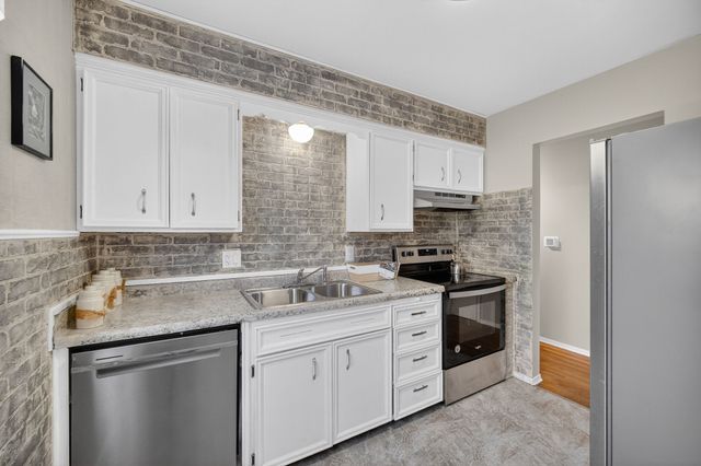 2114 Boyd Street, Des Moines, IA 50317