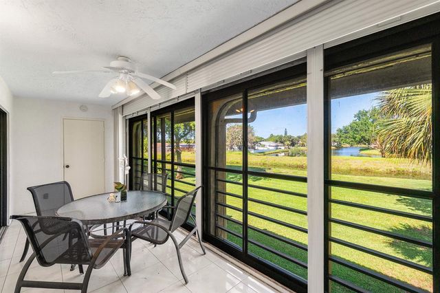 10137 Mangrove Drive 203, Boynton Beach, FL 33437